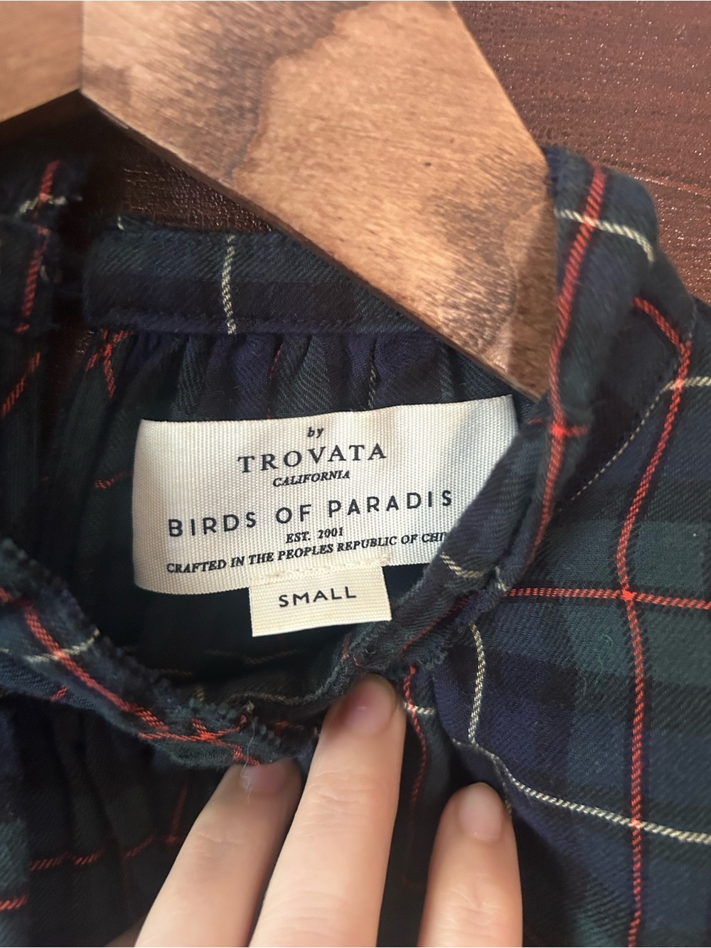 Trovata Birds of Paradis The Carla Highneck Blouse Flutter Sleeve Plaid Small - Picture 7 of 11